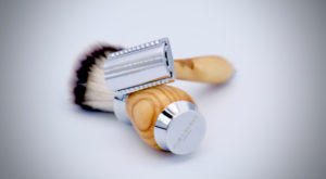 Pure Shave shaving brush and DE handle