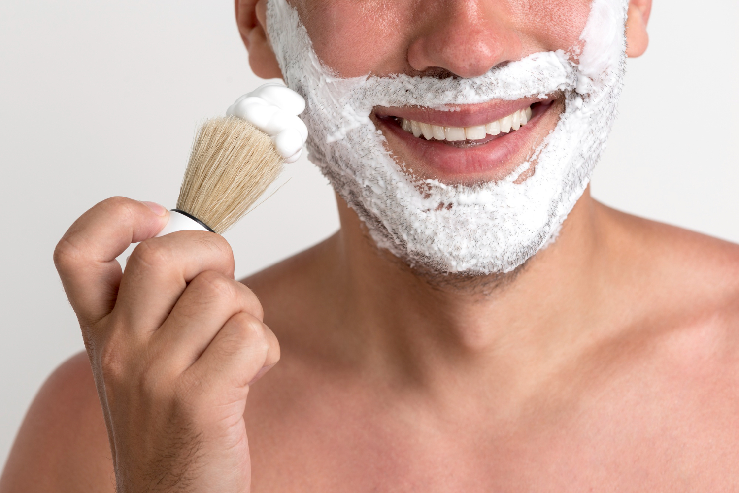 How Glycerin in Shaving Cream Prevents Dryness